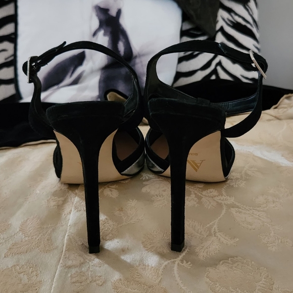 Ava & Aiden T-Strap Suede Pumps EUC - Picture 3 of 5